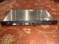 Neve 1073DPD Preamplificatore