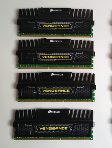 Corsair vengeance ddr3 - 16,