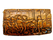 "Scatola porta tabacco ?"