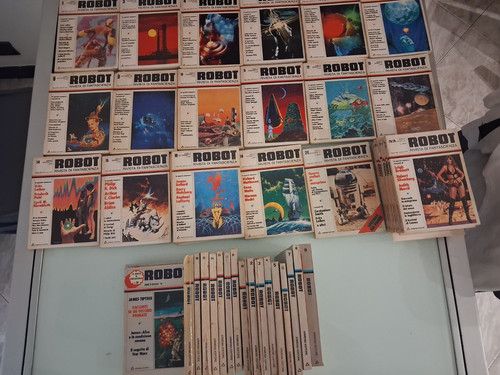 Robot rivista fantascienza - robot,