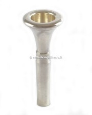 Mario Corso bocchino Genis