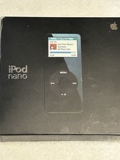Apple iPod nano 4GB Green New