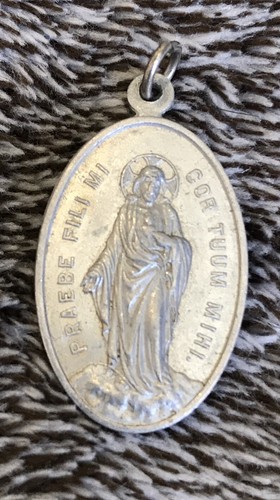 Pendentif religieux praebe - pendentif,