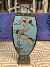 Elegante e raro vaso cloisonne