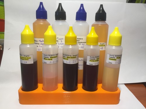 Contenitore per liquidi