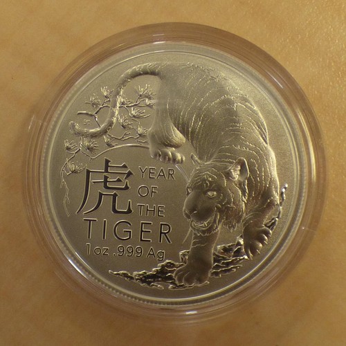 Australia lunar year - 1$, the