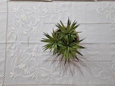 Elegante Tovaglia ricamata a