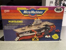 MICRO MACHINES GIG Portaerei PLAY SET con Box e Lotto Micro Machines!