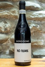 No Name Etichetta di Protesta