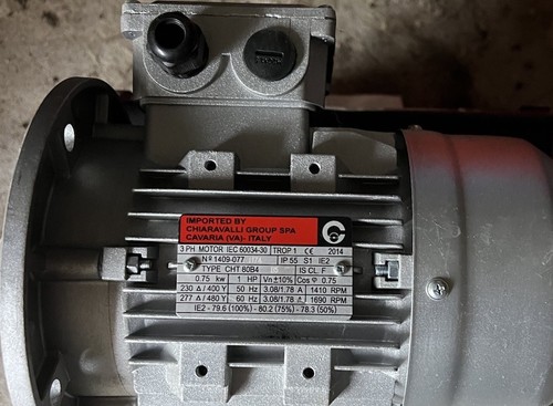 Motore elettrico trifase - motore,