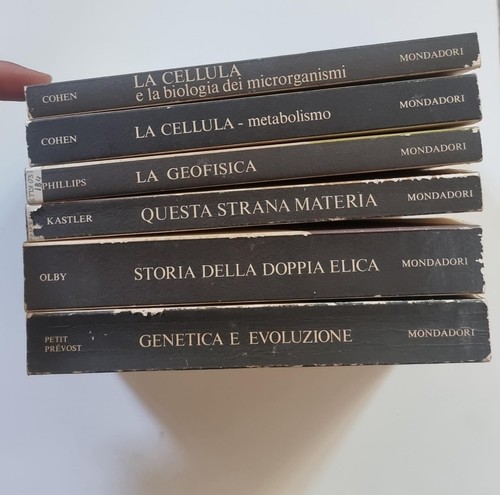Lotto libri collana est - libri,
