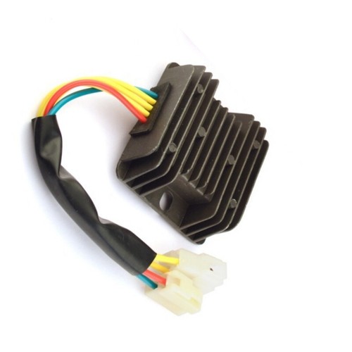 Regolatore raddrizzatore per
