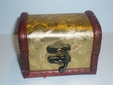 Vintage COLONIAL TRUNK CHEST