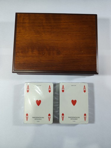 Cofanetto con carte da - carte,