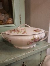 Antico zuppiera in porcellana lunghezza cm.33 altezza cm.11 larghezza cm.13.