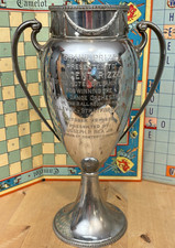 Grande antico trofeo placcato