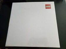 LEGO Employee Gift 2012 Set