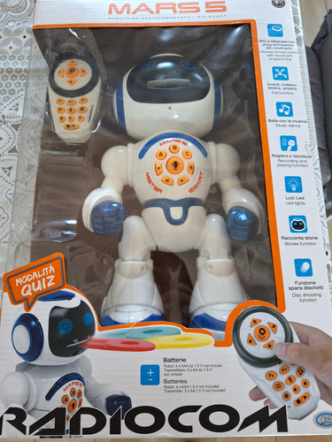 Robot radiocomandato - robot,