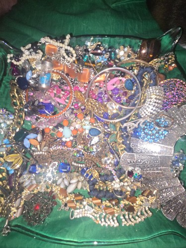 Lotto gioielli strass rotti