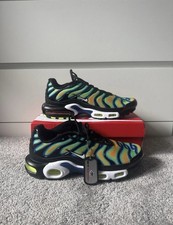 NIKE AIR MAX PLUS "HEAT MAP"