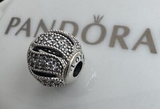 Autentico Charm Pandora