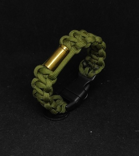Bracciale paracord verde - in,
