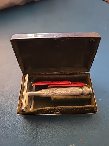Vecchio rasoio gillette - rasoio,