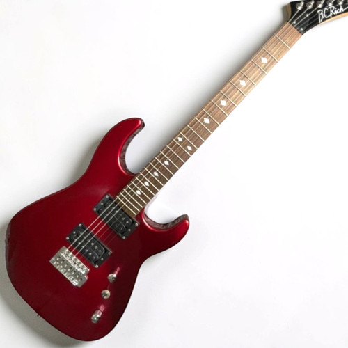 Chitarra elettrica usata