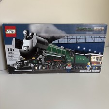 Lego Emerald Night 10194 Model