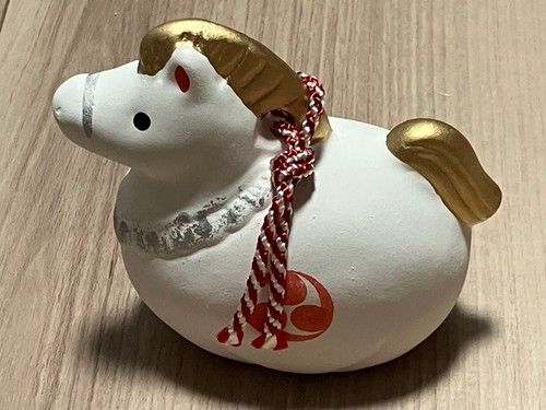 Cavallo giapponese cartapesta