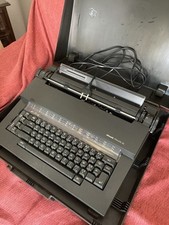 Macchina Da Scrivere Olivetti Praxis 35