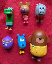 Hey duggee figure - duggee,