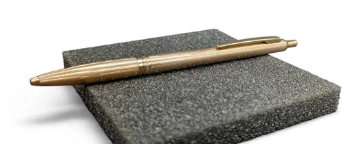 Penna sfera pelikan - a,