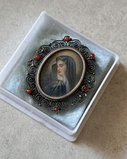 Antique Sacred Miniature Coral