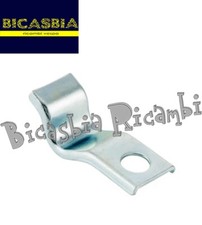 4182 - PIASTRINA SIP PASSACAVI SU CUFFIA MOTORE VESPA 50 SPECIAL R L N PK S XL