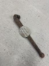 Petrol Pump crank handle Gas