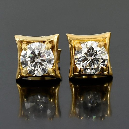 00cts borchie diamantate - 4.00cts.,