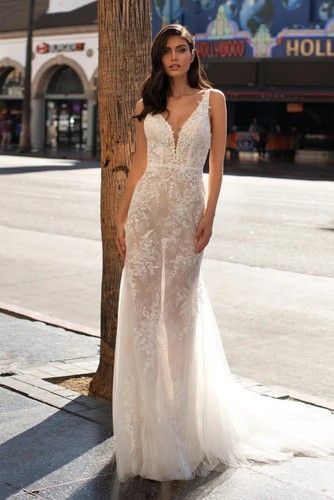Mansfield pronovias brand new - mansfield,,