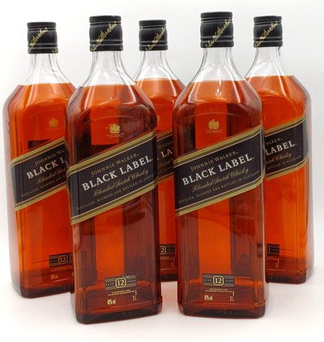 Johnnie walker black - johnnie, label