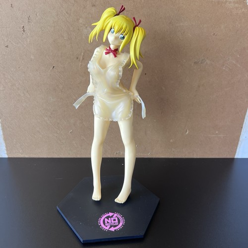 Yuria hyaku shiki - yuria, type