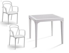 TAVOLO QUADRATO E DUE SEDIE