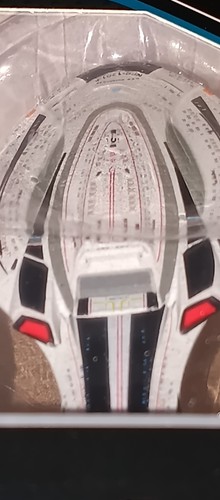 Eaglemoss star trek online - star,