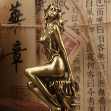 Statua statuina sexy bella