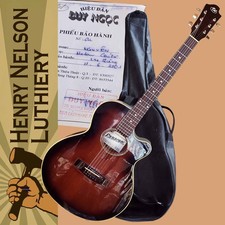 Liutaio maestro acustico