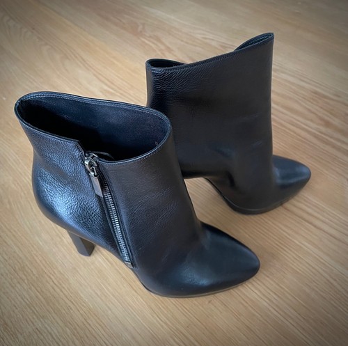 Stivaletto yves saint - saint, laurent