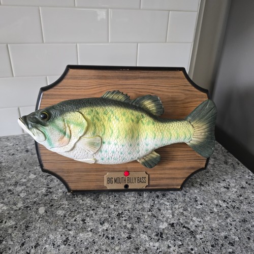 Big mouth billy bass singing - big,