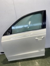 8U0831051C Porta anteriore sinistra per AUDI Q3 8U (09/11-03/15) 1.4 TFSI 2011 usata