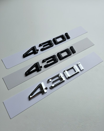 430i emblema nero