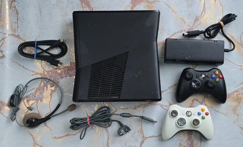 Microsoft xbox 360 slim - microsoft,