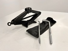 Kit attrezzi supporto ruota e